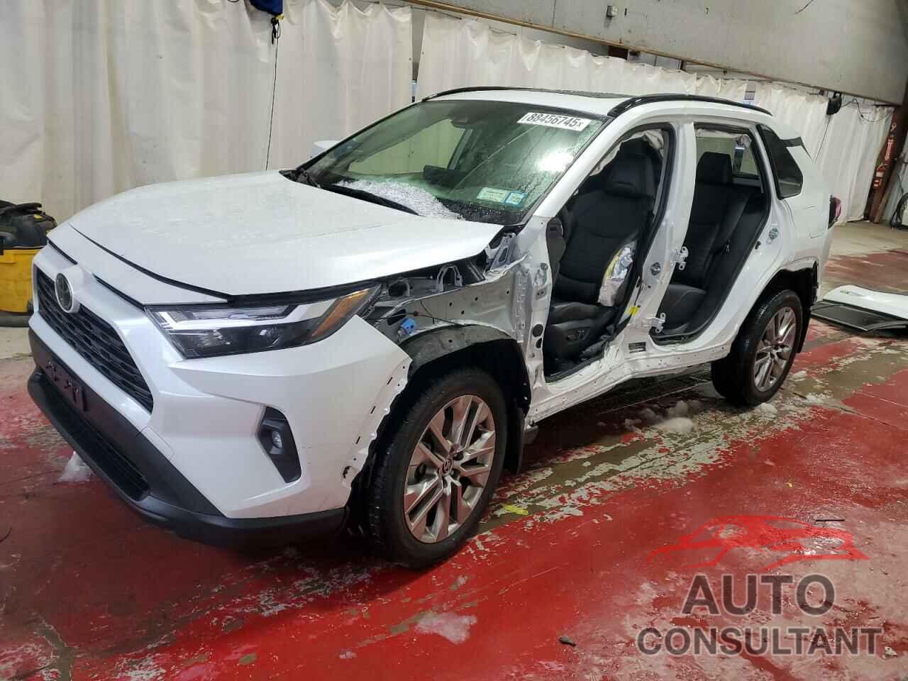 TOYOTA RAV4 2023 - JTMA1RFV7PJ041853