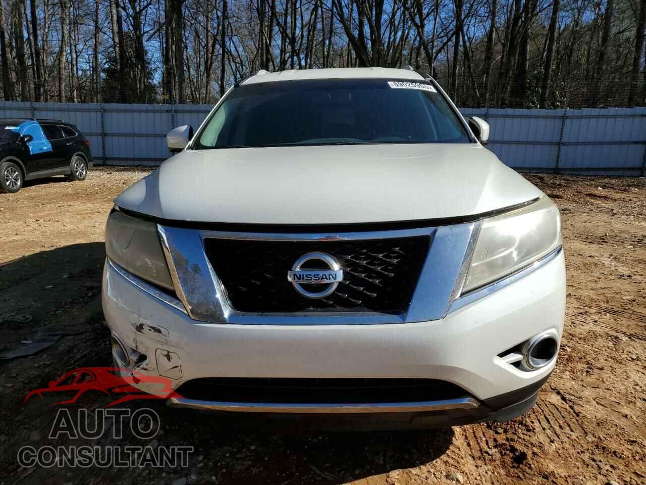 NISSAN PATHFINDER 2015 - 5N1AR2MN1FC714430