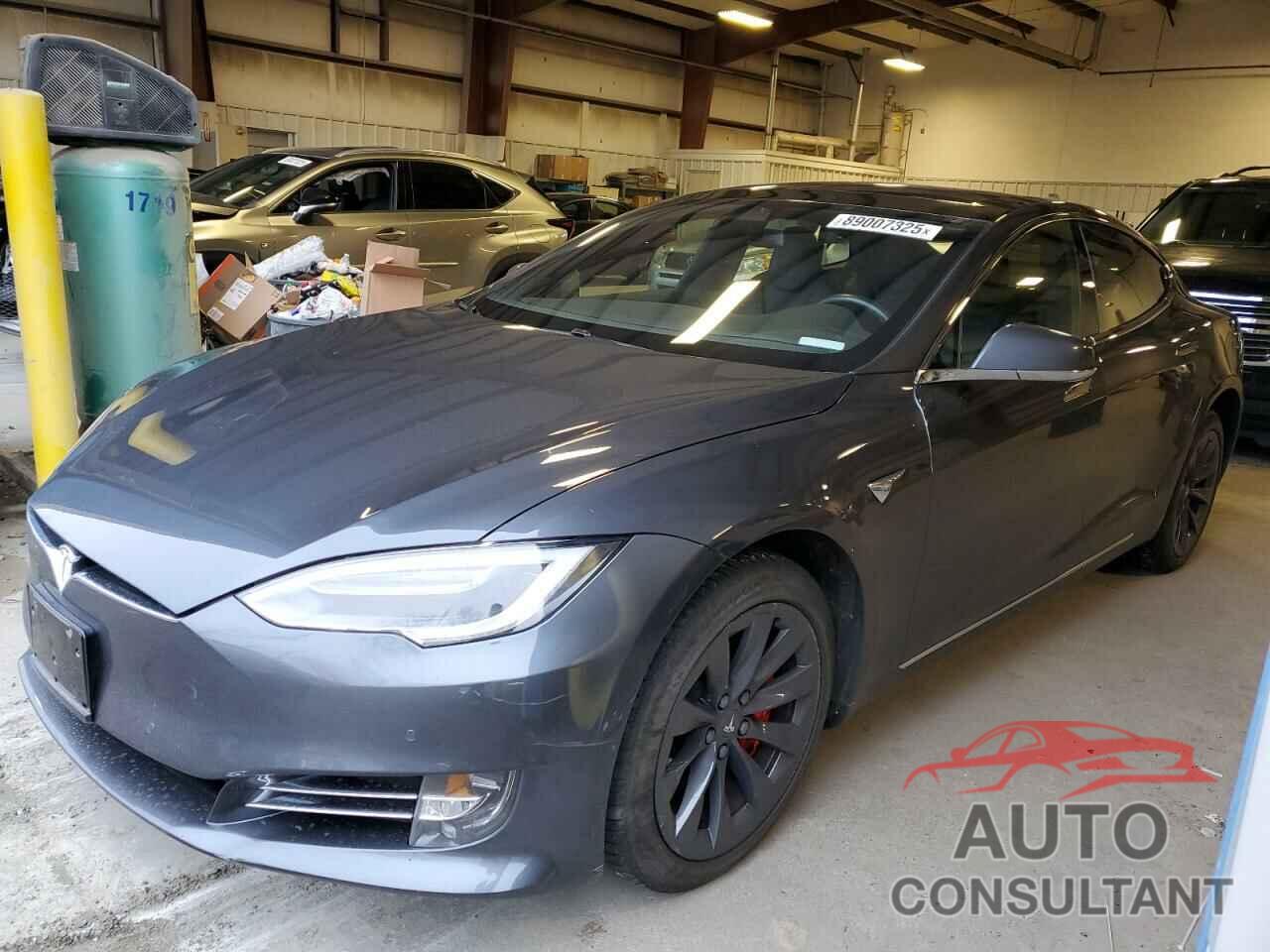 TESLA MODEL S 2018 - 5YJSA1E49JF275456