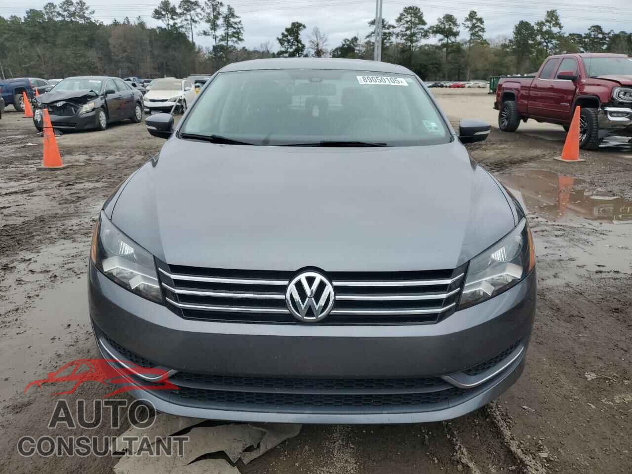 VOLKSWAGEN PASSAT 2014 - 1VWAT7A32EC030309