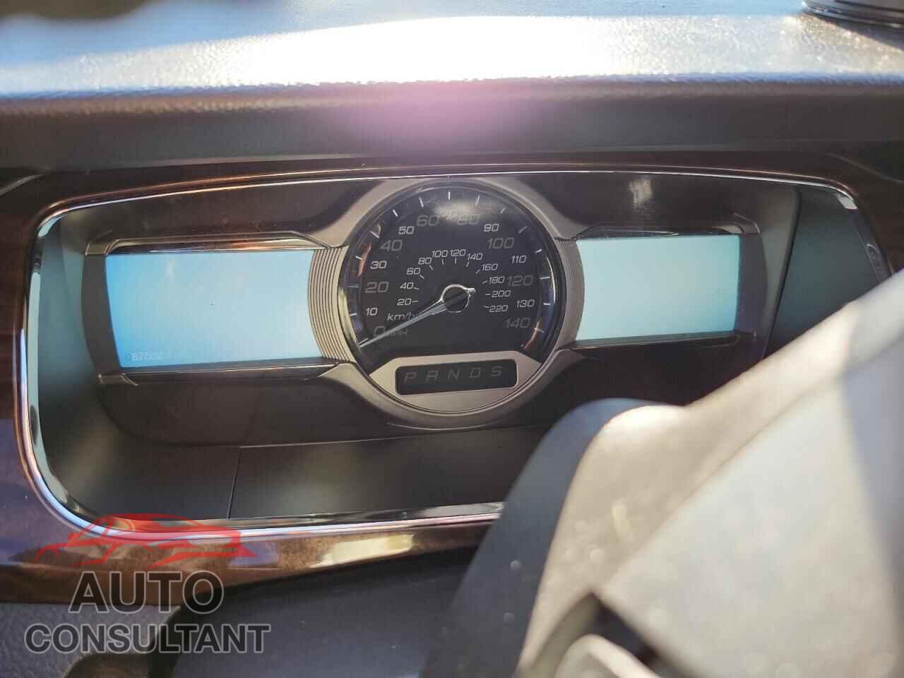 FORD TAURUS 2015 - 1FAHP2F89FG118707