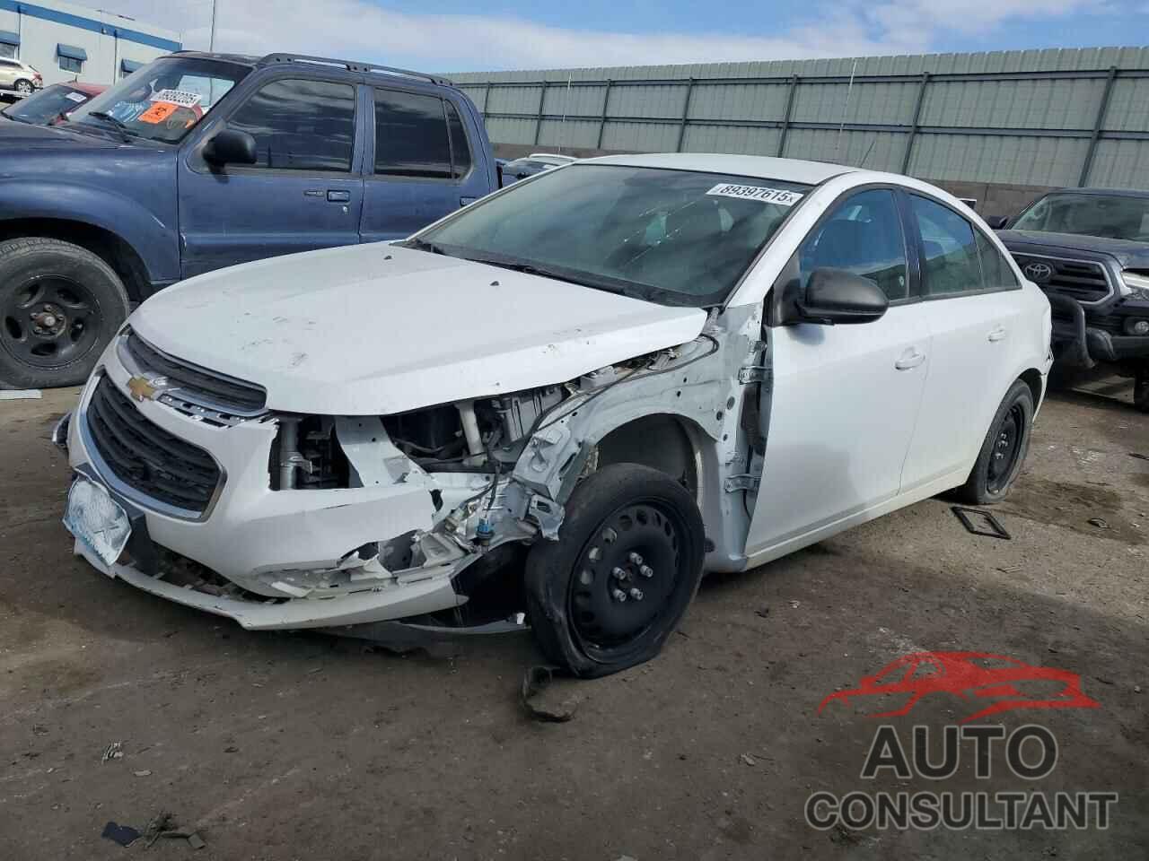 CHEVROLET CRUZE 2016 - 1G1PC5SH4G7207877