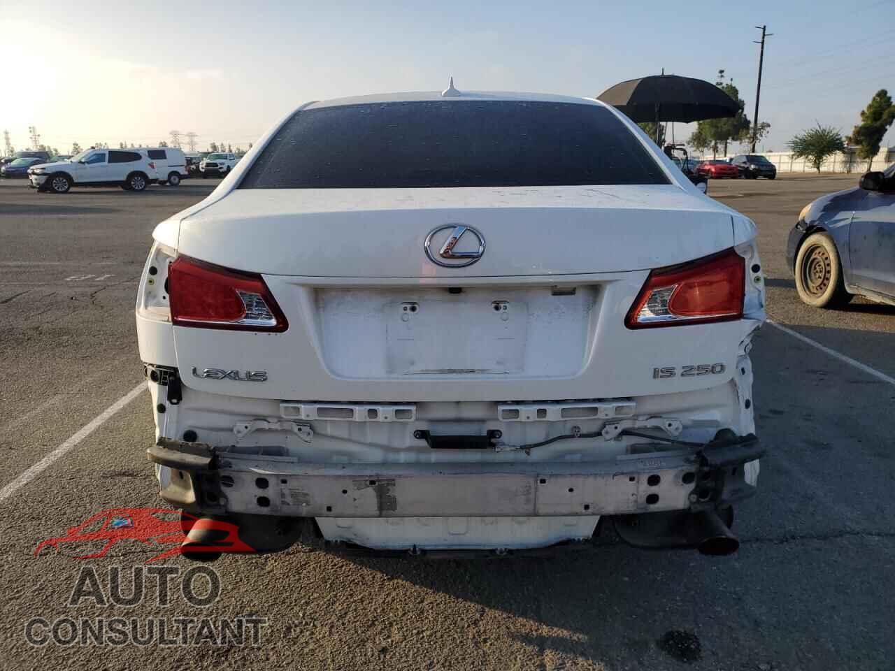 LEXUS IS 2010 - JTHBF5C20A2096718