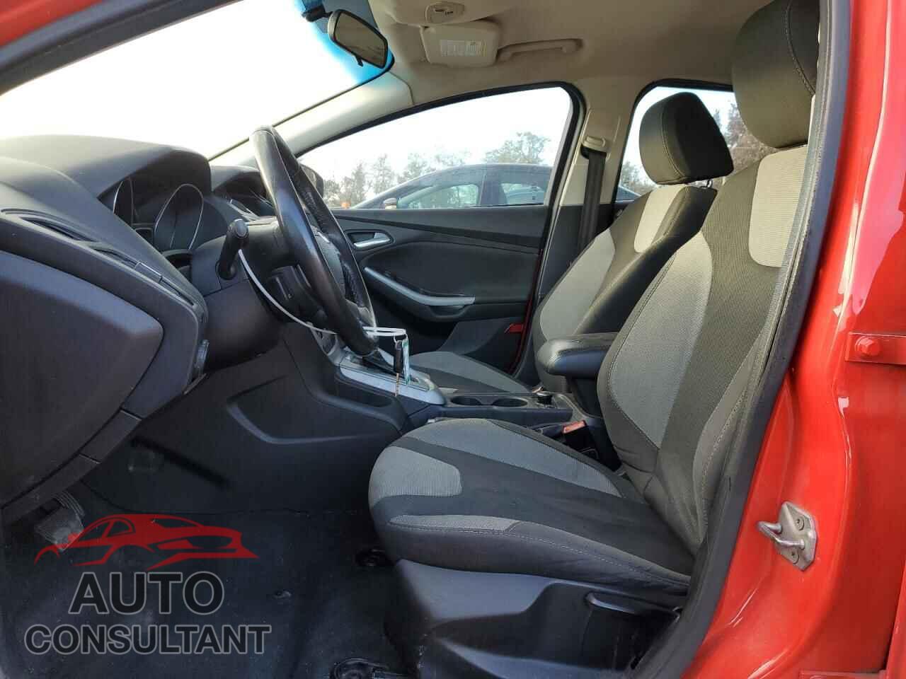 FORD FOCUS 2012 - 1FAHP3F27CL447166