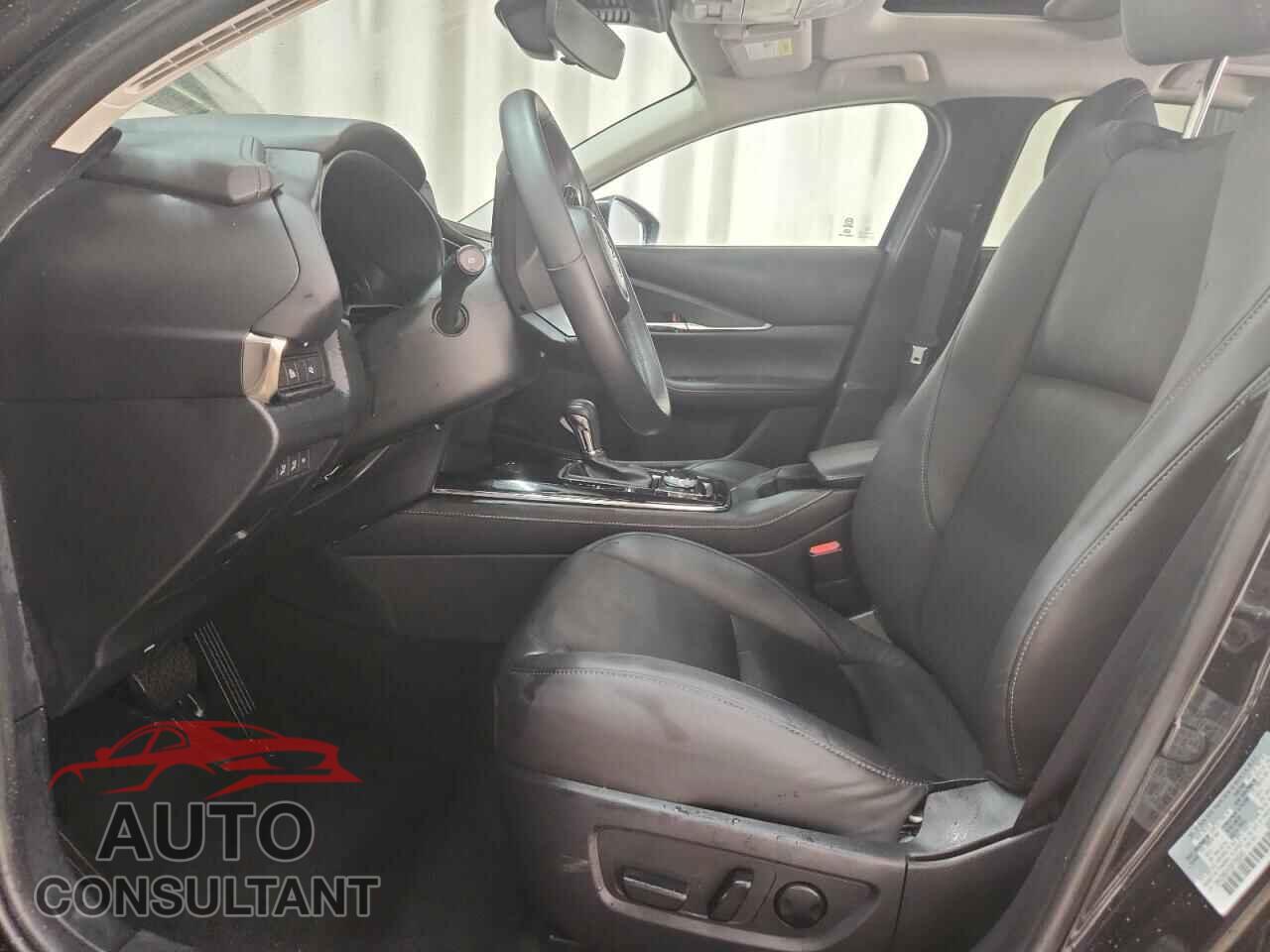 MAZDA CX30 2025 - 3MVDMBCM3SM758946