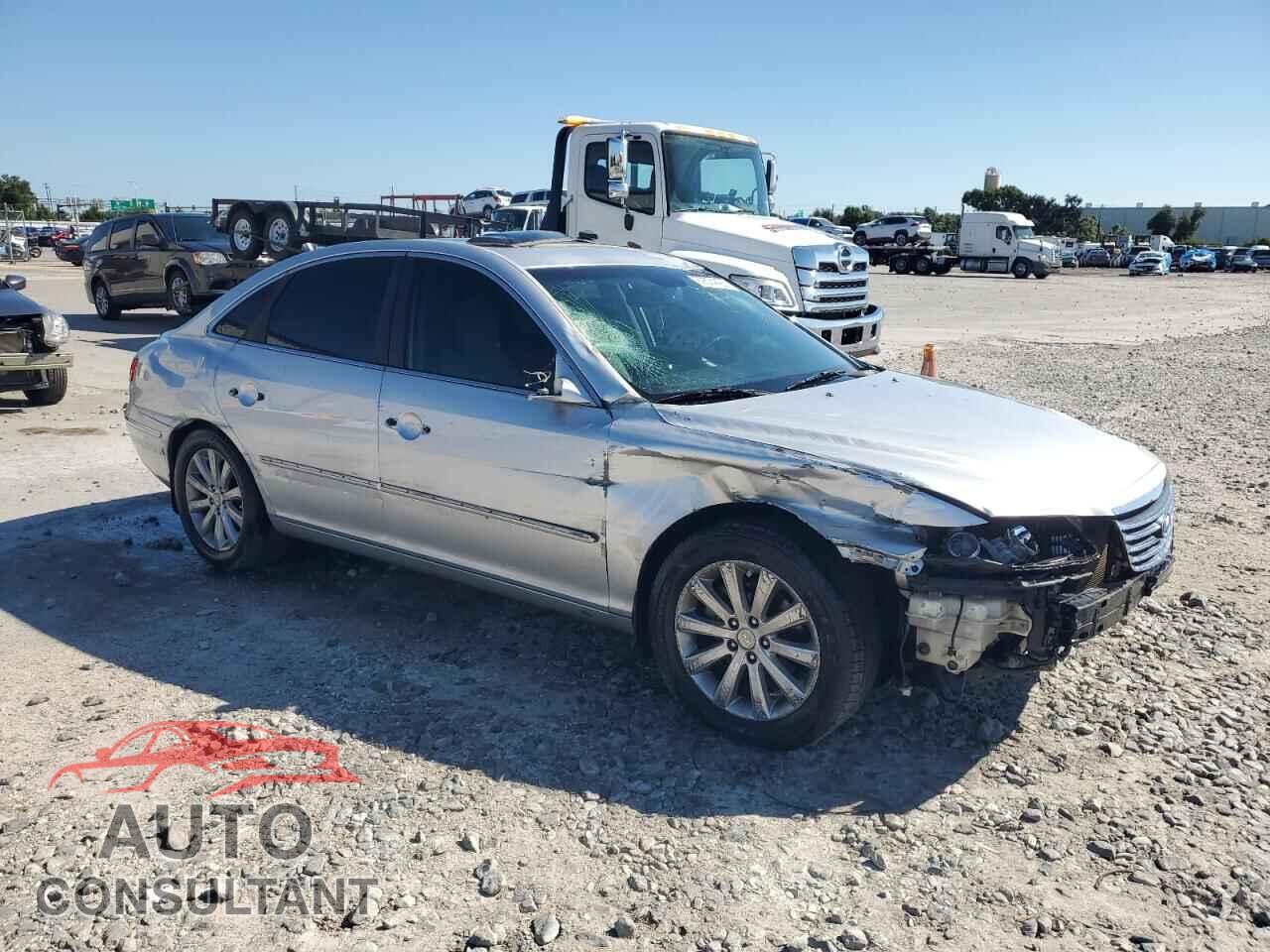 HYUNDAI AZERA 2010 - KMHFC4DF8AA513477