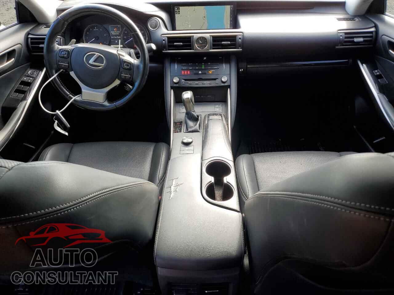 LEXUS IS 2017 - JTHCM1D23H5015706