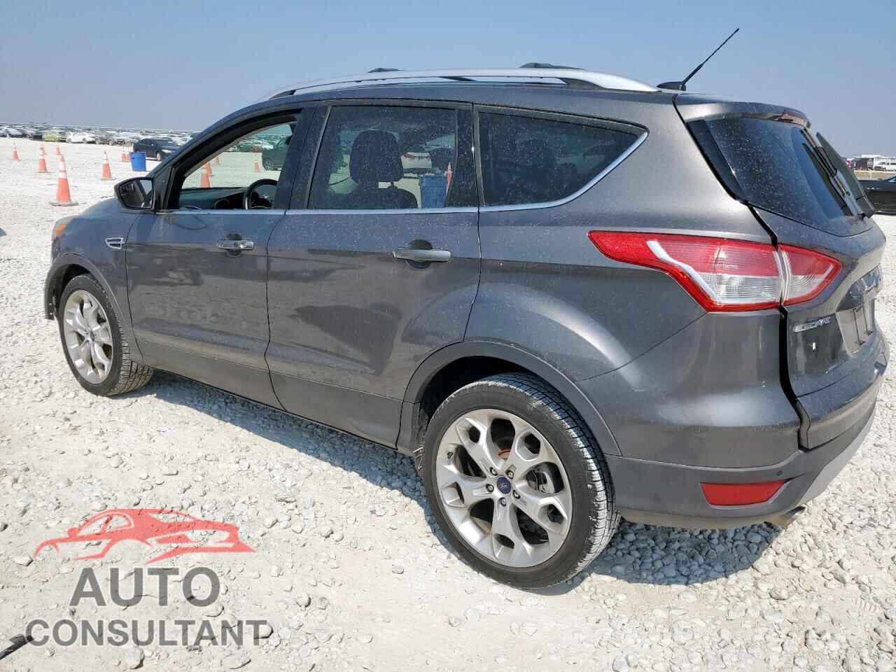 FORD ESCAPE 2013 - 1FMCU0J95DUD74631