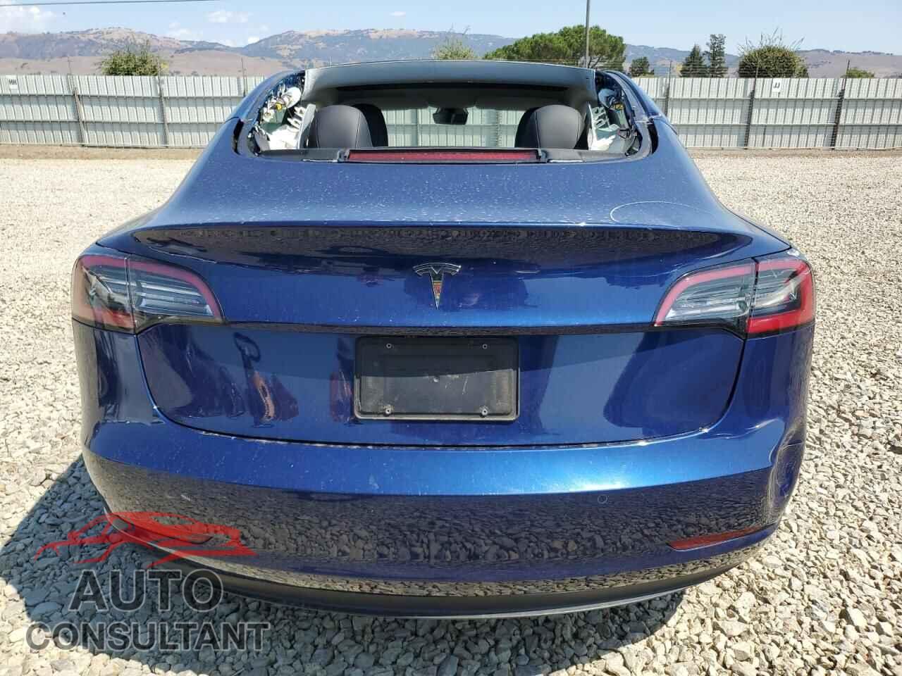 TESLA MODEL 3 2022 - 5YJ3E1EA7NF318356