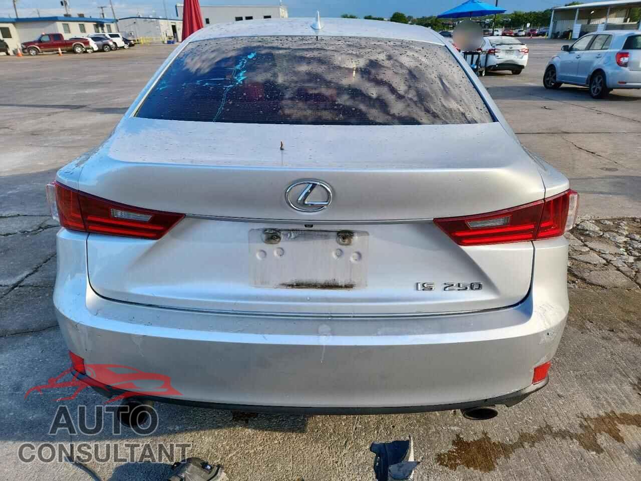LEXUS IS 2014 - JTHBF1D29E5043396