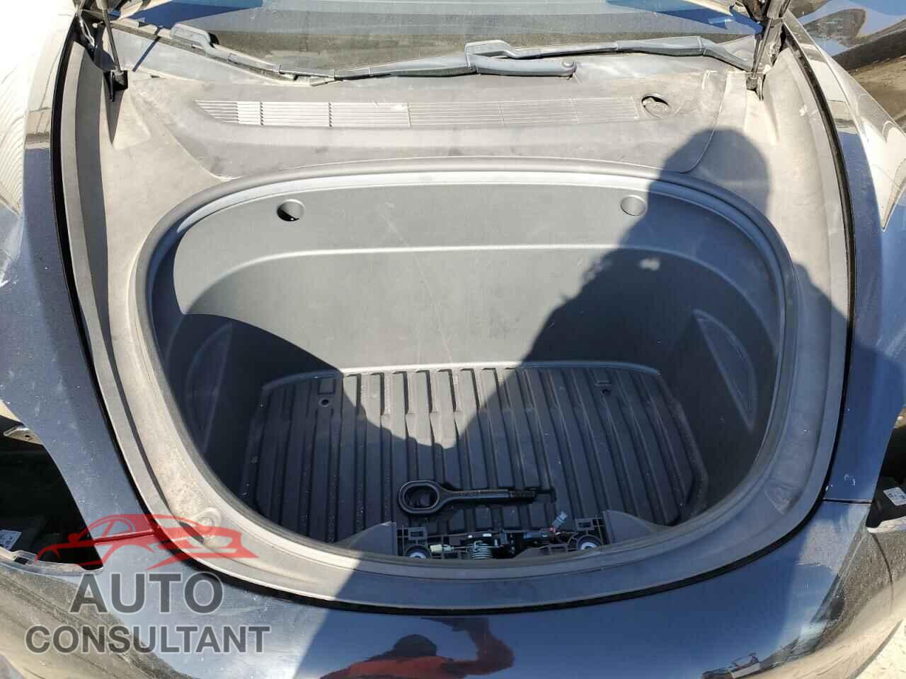 TESLA MODEL 3 2021 - 5YJ3E1EA8MF907060