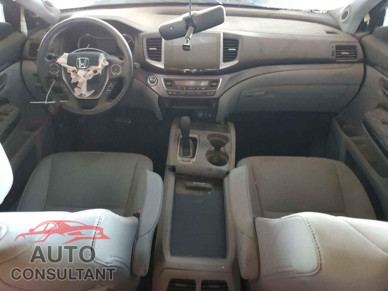 HONDA PILOT 2017 - 5FNYF6H54HB047954