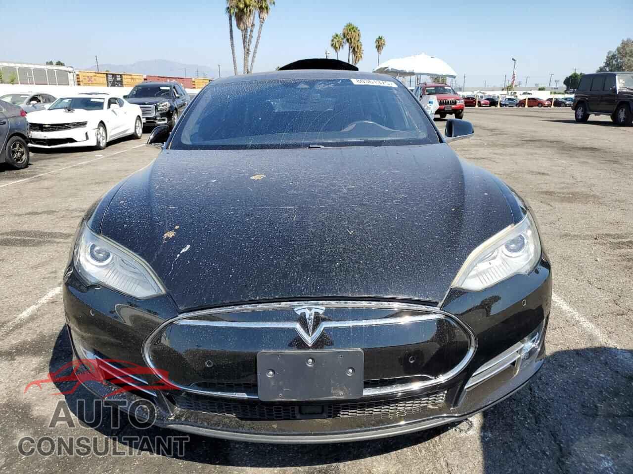 TESLA MODEL S 2015 - 5YJSA4H42FF081453