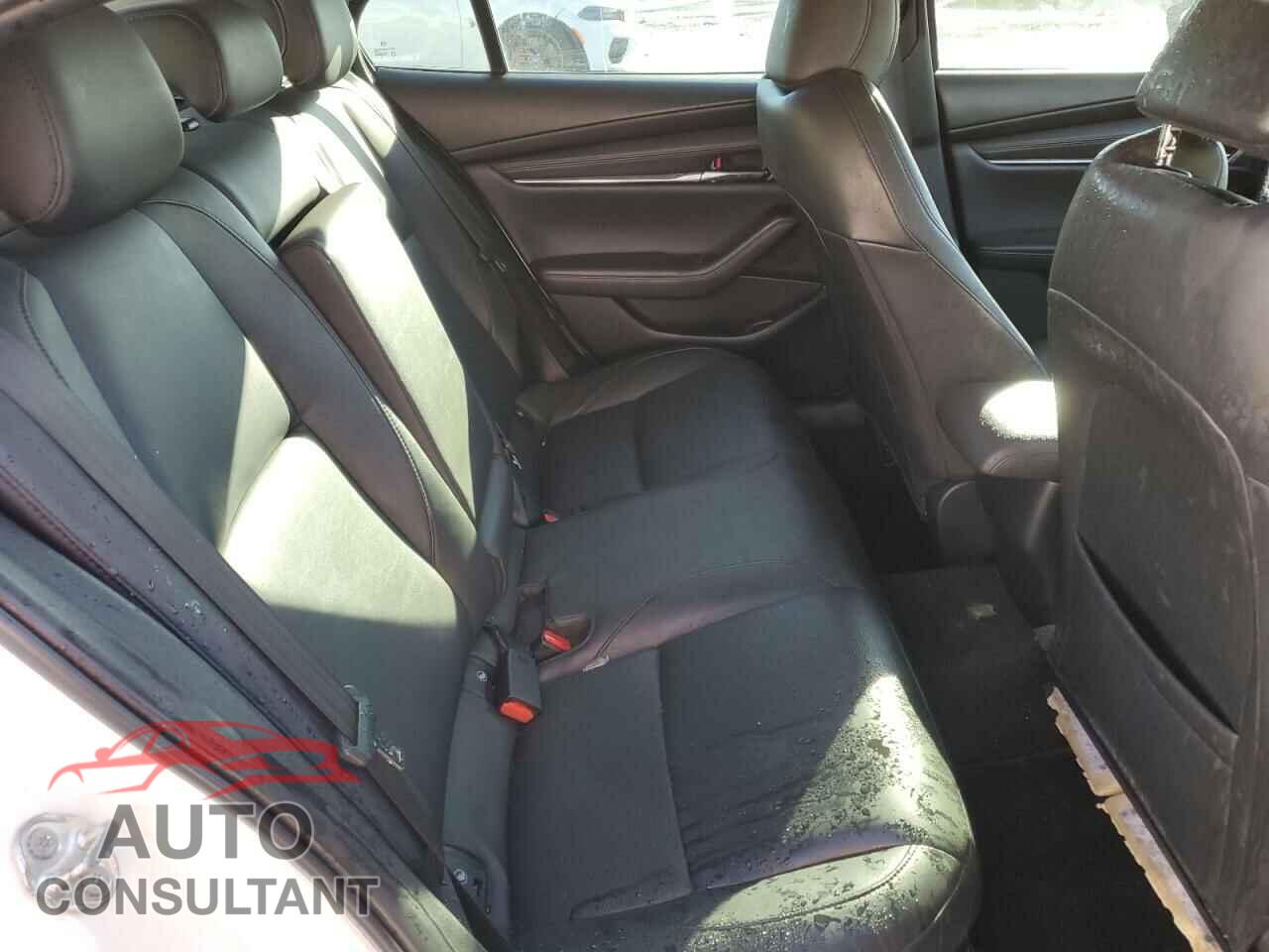 MAZDA 3 2019 - 3MZBPADL2KM105988