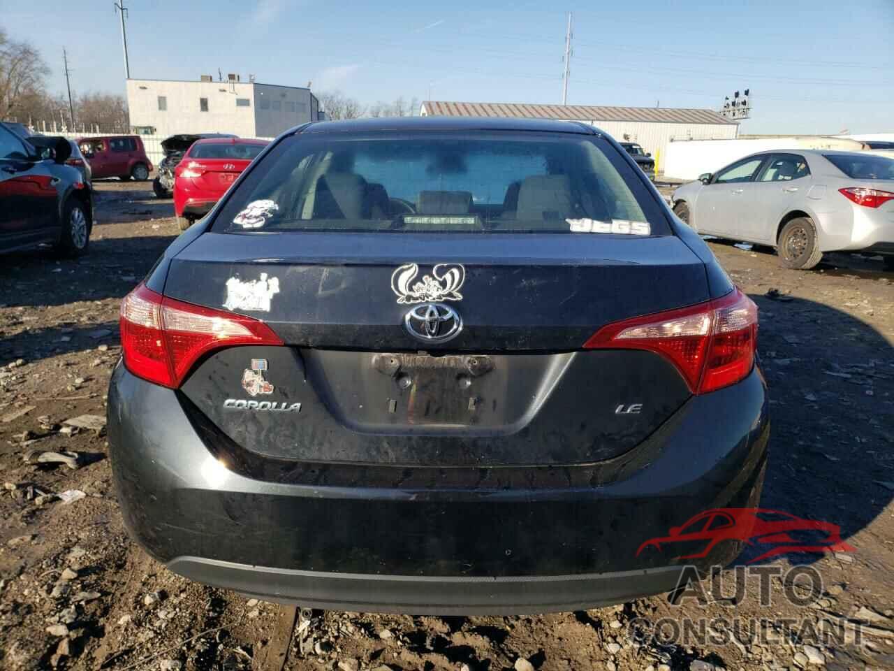 TOYOTA COROLLA 2018 - 2T1BURHE7JC005480