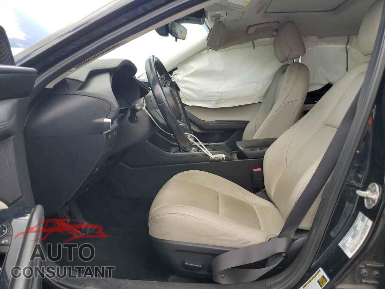MAZDA 3 2021 - 3MZBPACL8MM204271