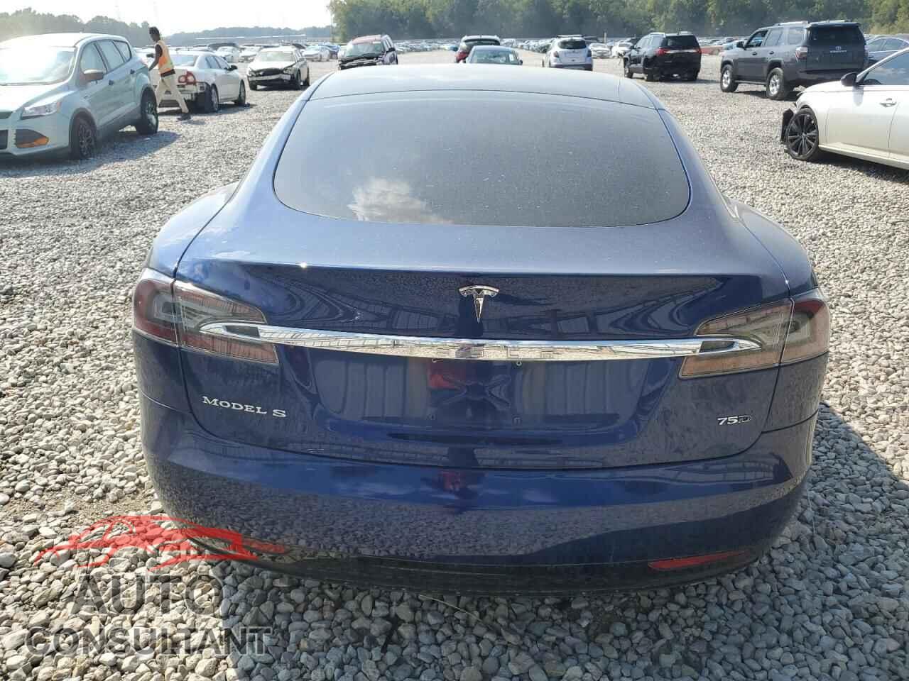 TESLA MODEL S 2018 - 5YJSA1E25JF295847