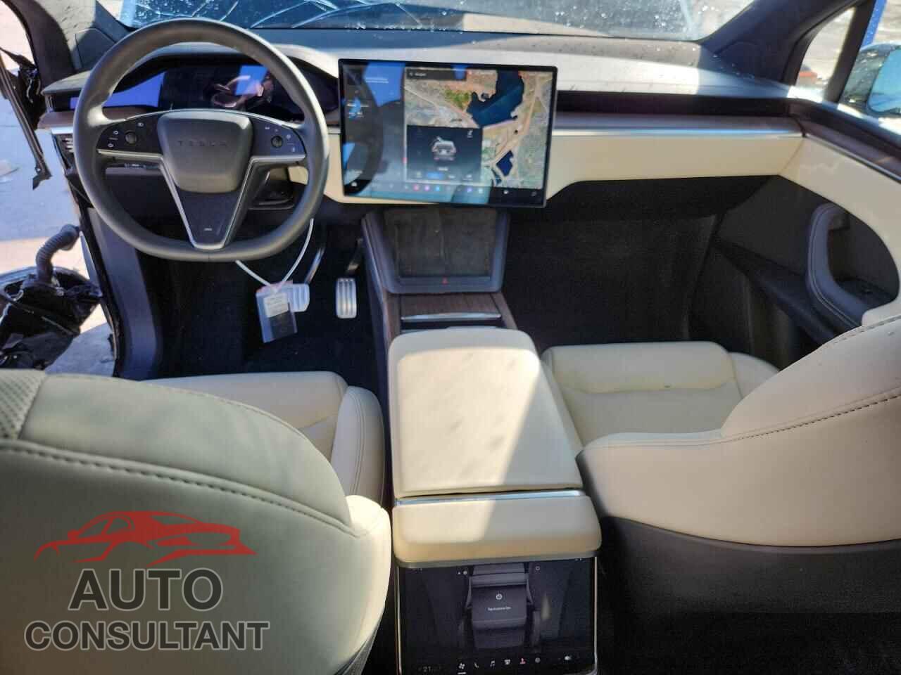 TESLA MODEL X 2023 - 7SAXCBE5XPF409238