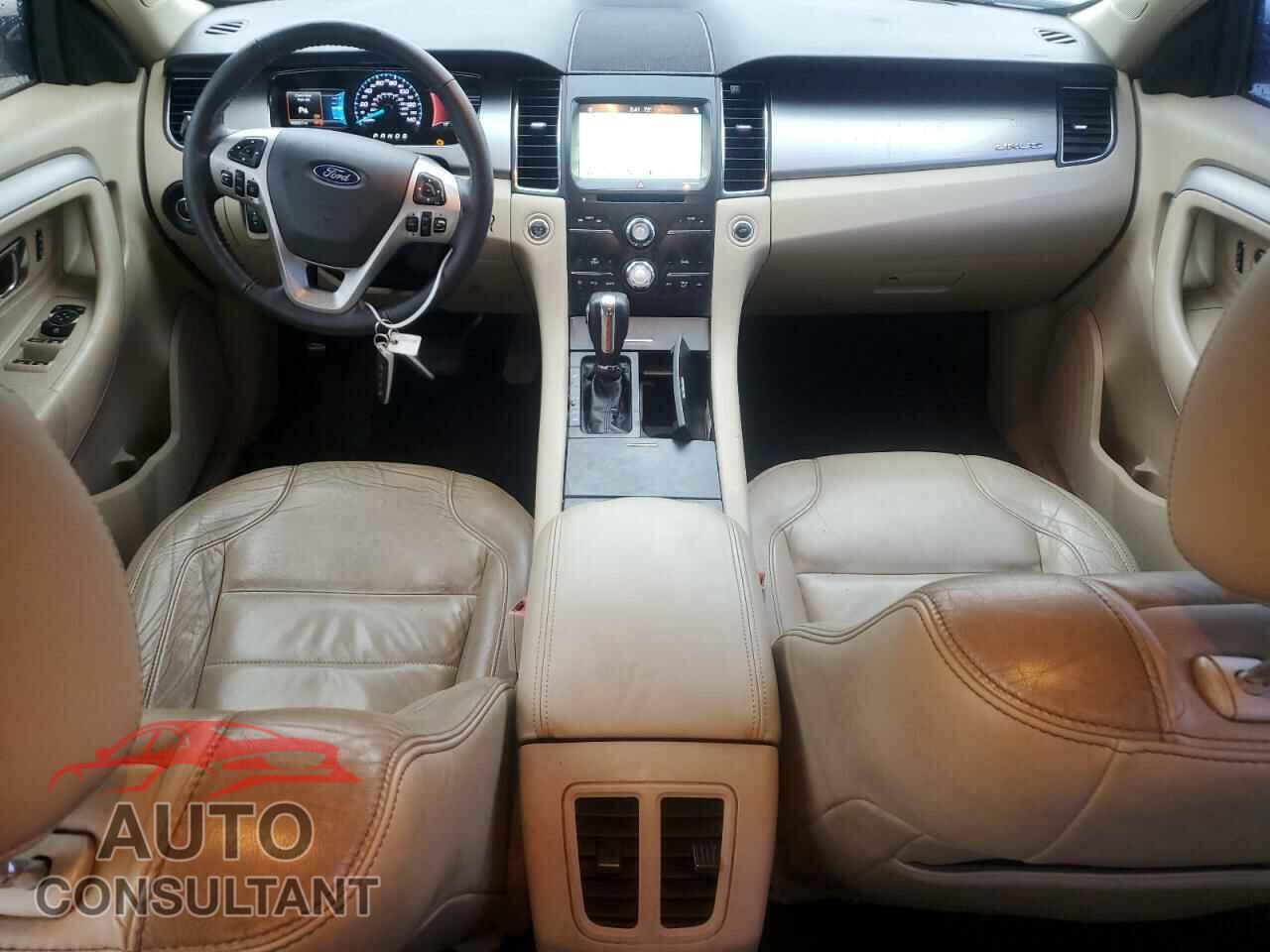 FORD TAURUS 2017 - 1FAHP2E83HG136950