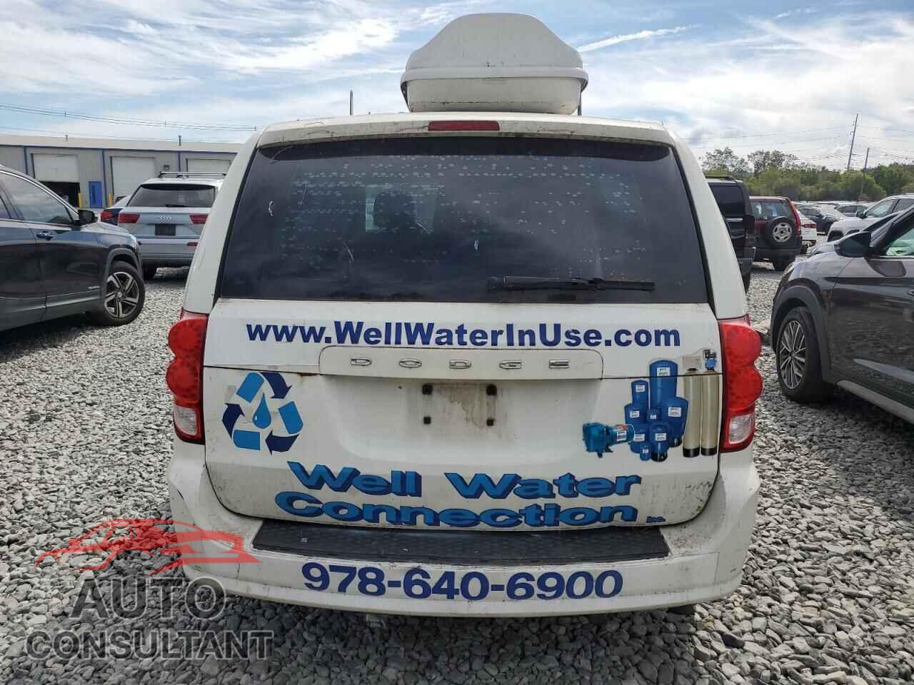 DODGE CARAVAN 2011 - 2D4RN1AG8BR757444
