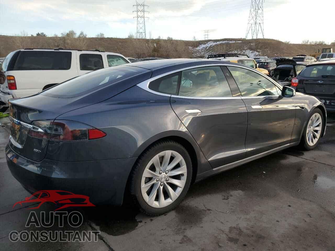 TESLA MODEL S 2017 - 5YJSA1E25HF181874