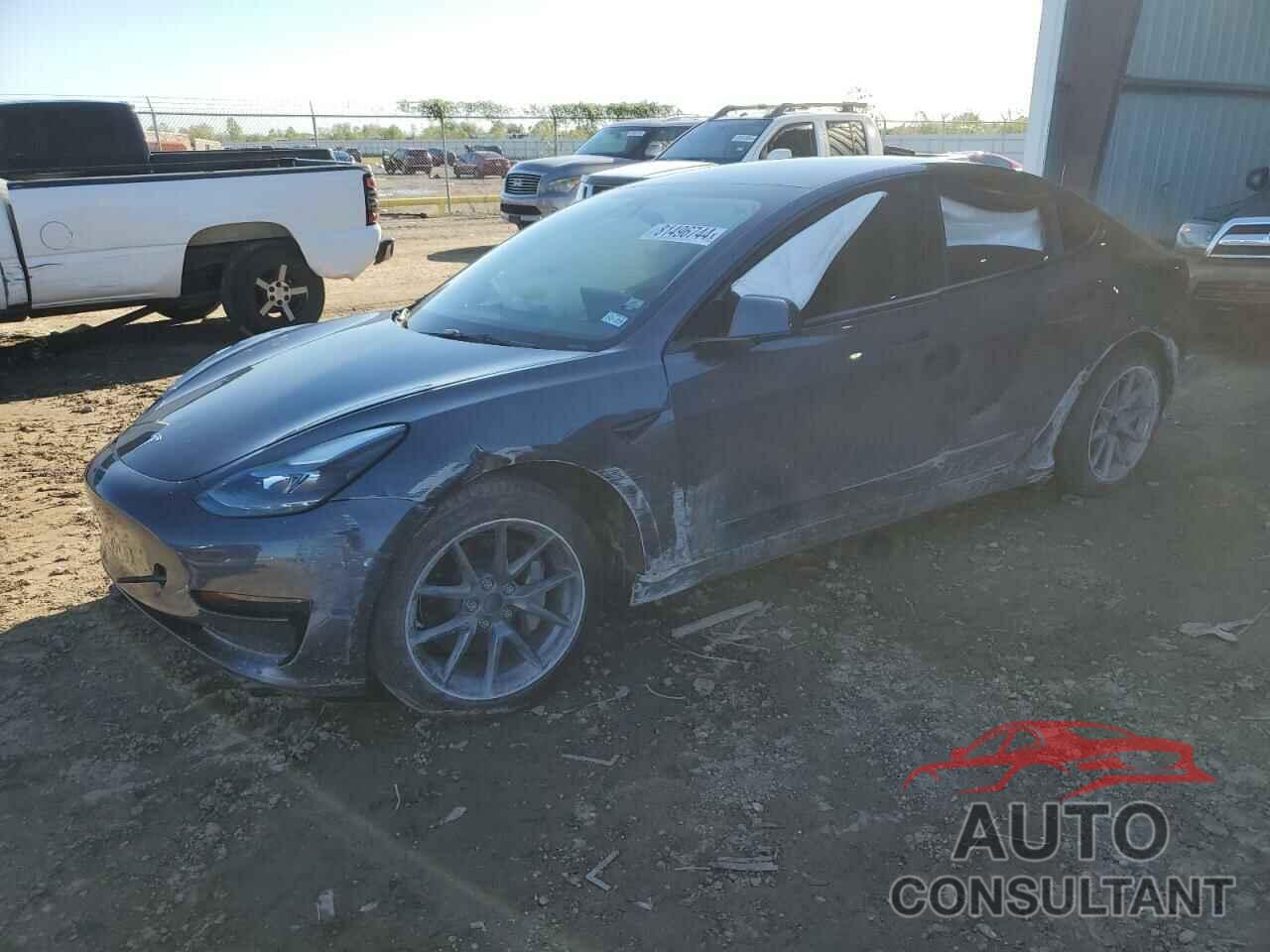 TESLA MODEL 3 2023 - 5YJ3E1EAXPF643327