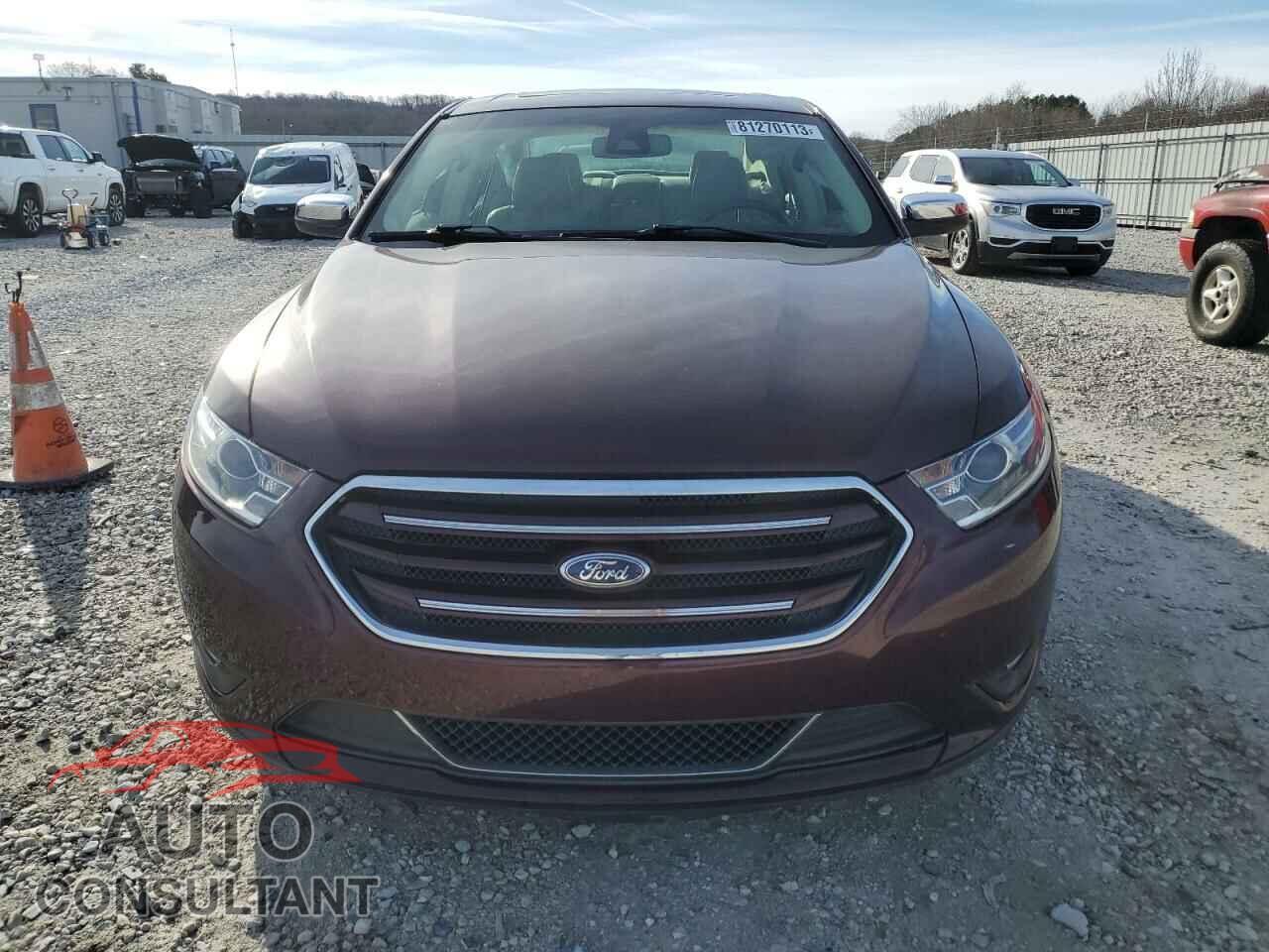 FORD TAURUS 2018 - 1FAHP2J80JG120720