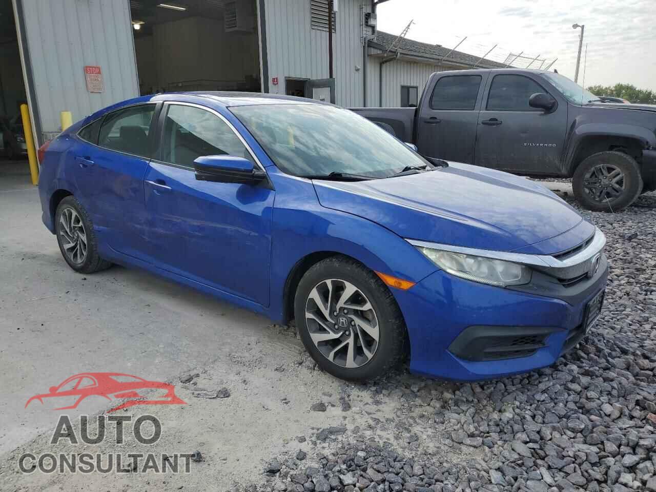 HONDA CIVIC 2017 - 19XFC2F78HE013244