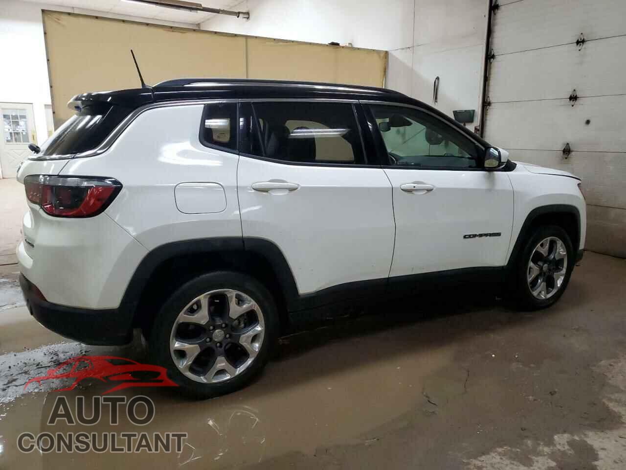 JEEP COMPASS 2019 - 3C4NJDCB7KT767065