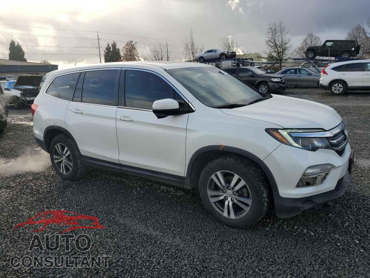 HONDA PILOT 2017 - 5FNYF6H73HB005602