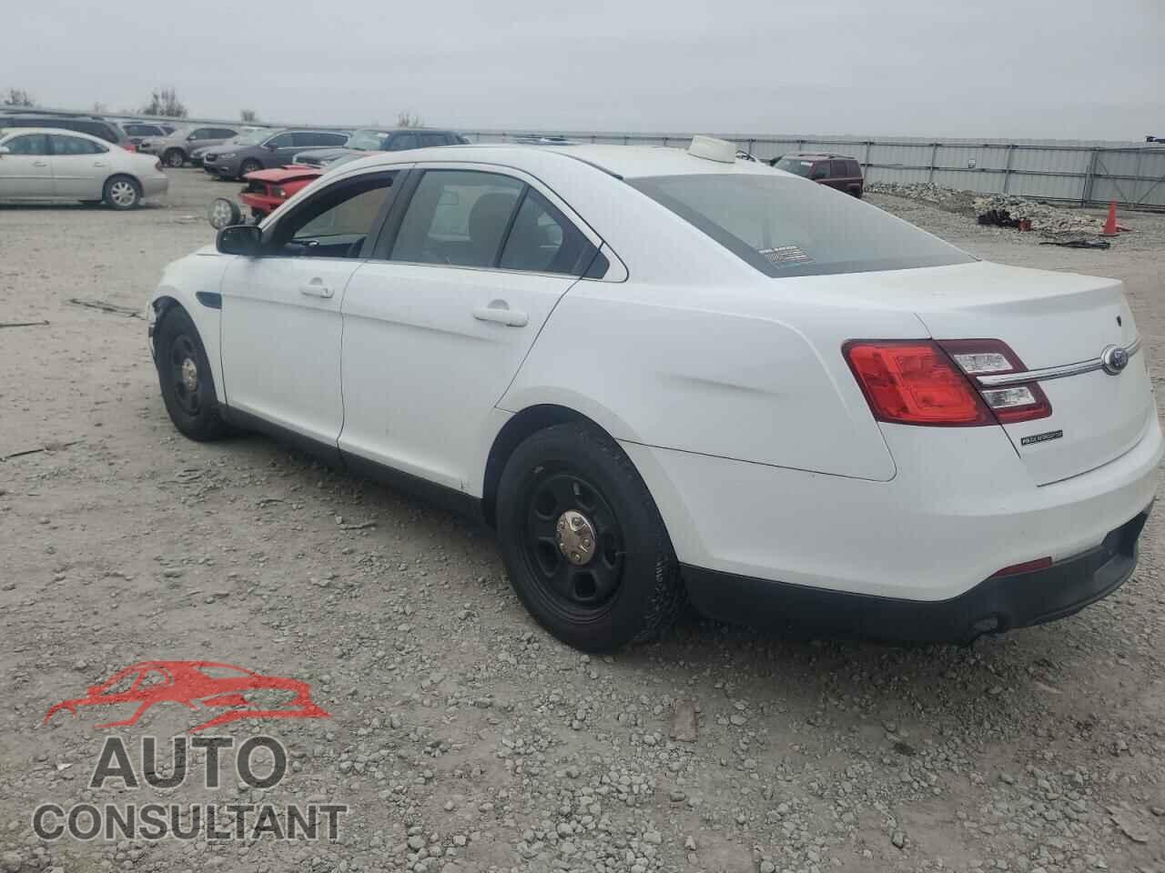 FORD TAURUS 2015 - 1FAHP2MT0FG132003