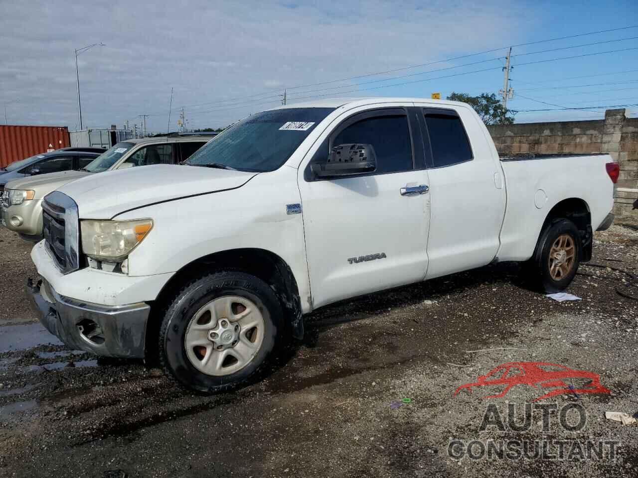 TOYOTA TUNDRA 2010 - 5TFRM5F14AX006904