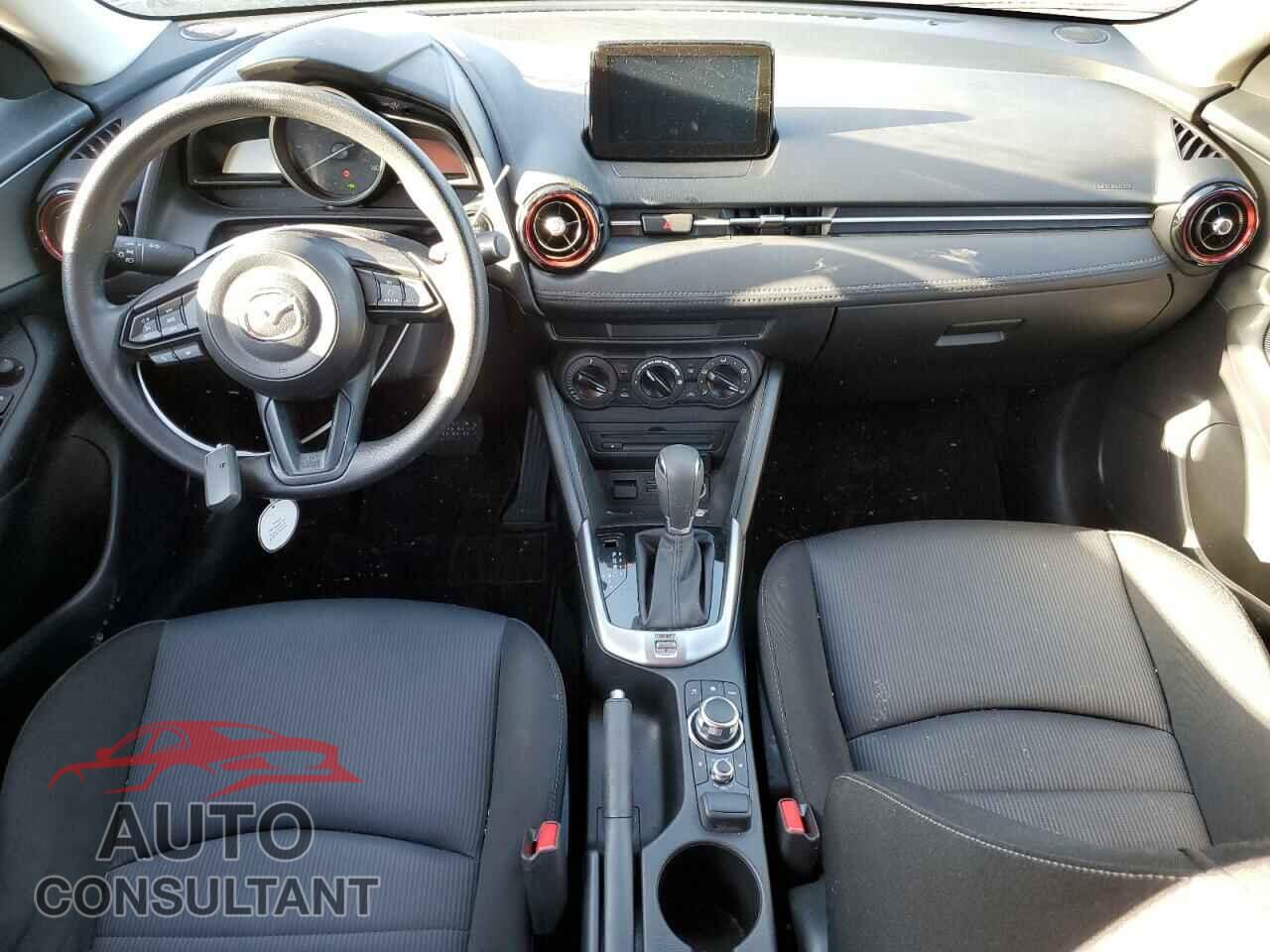MAZDA CX-3 2018 - JM1DKDB73J0317558