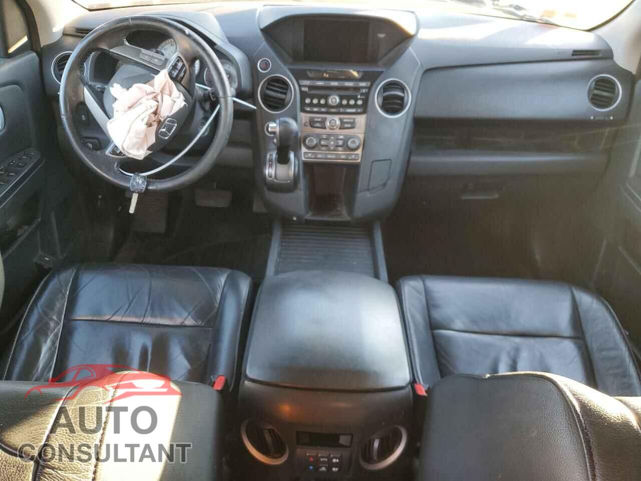 HONDA PILOT 2015 - 5FNYF4H59FB069711