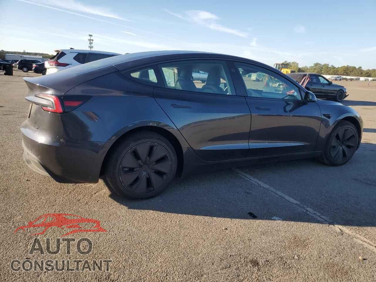 TESLA MODEL 3 2024 - 5YJ3E1EA0RF872649