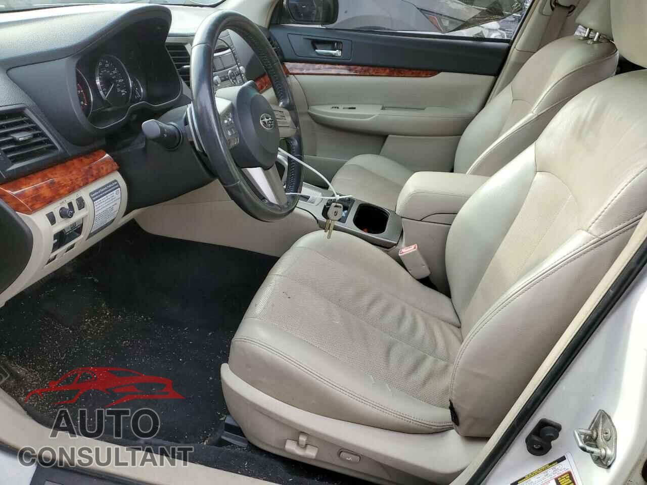 SUBARU LEGACY 2011 - 4S3BMDK67B2238330