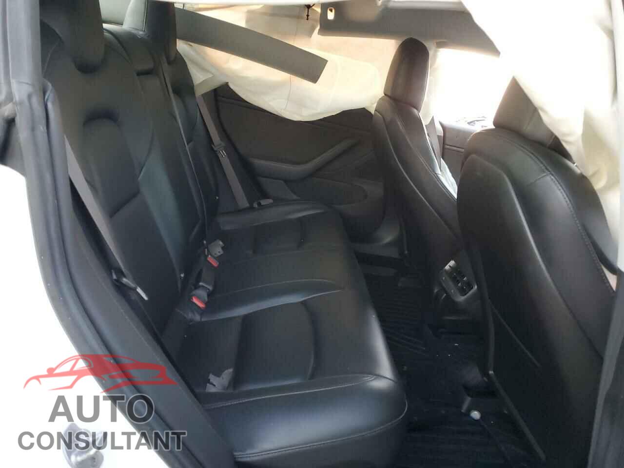 TESLA MODEL 3 2018 - 5YJ3E1EA2JF049175