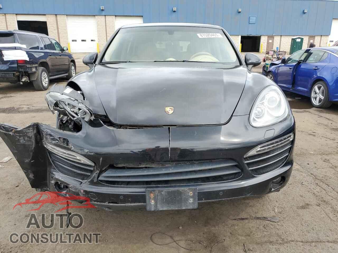 PORSCHE CAYENNE 2012 - WP1AA2A25CLA10649