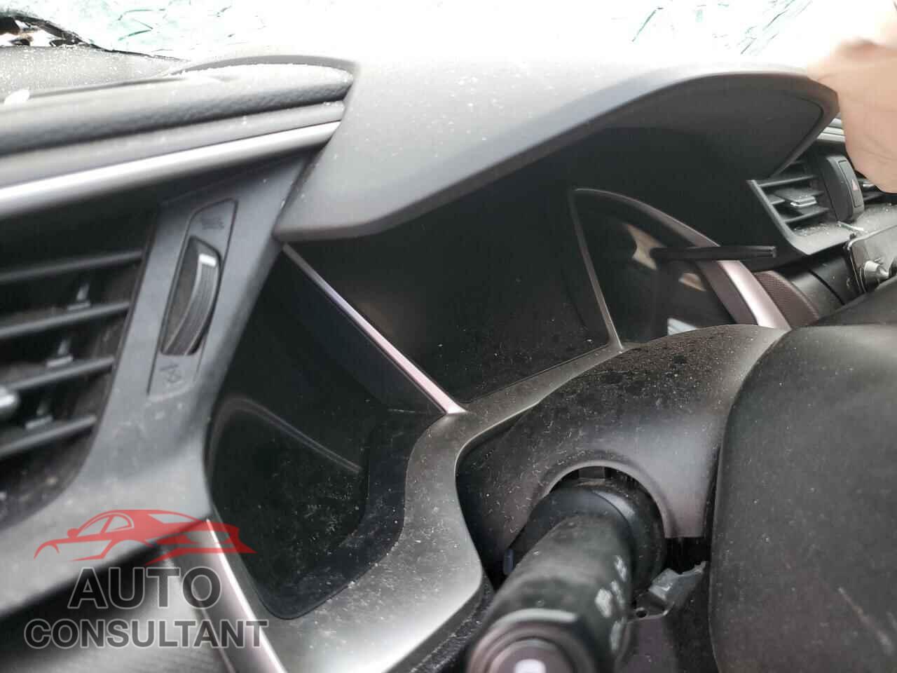 HONDA CIVIC 2019 - 2HGFC2F76KH030394