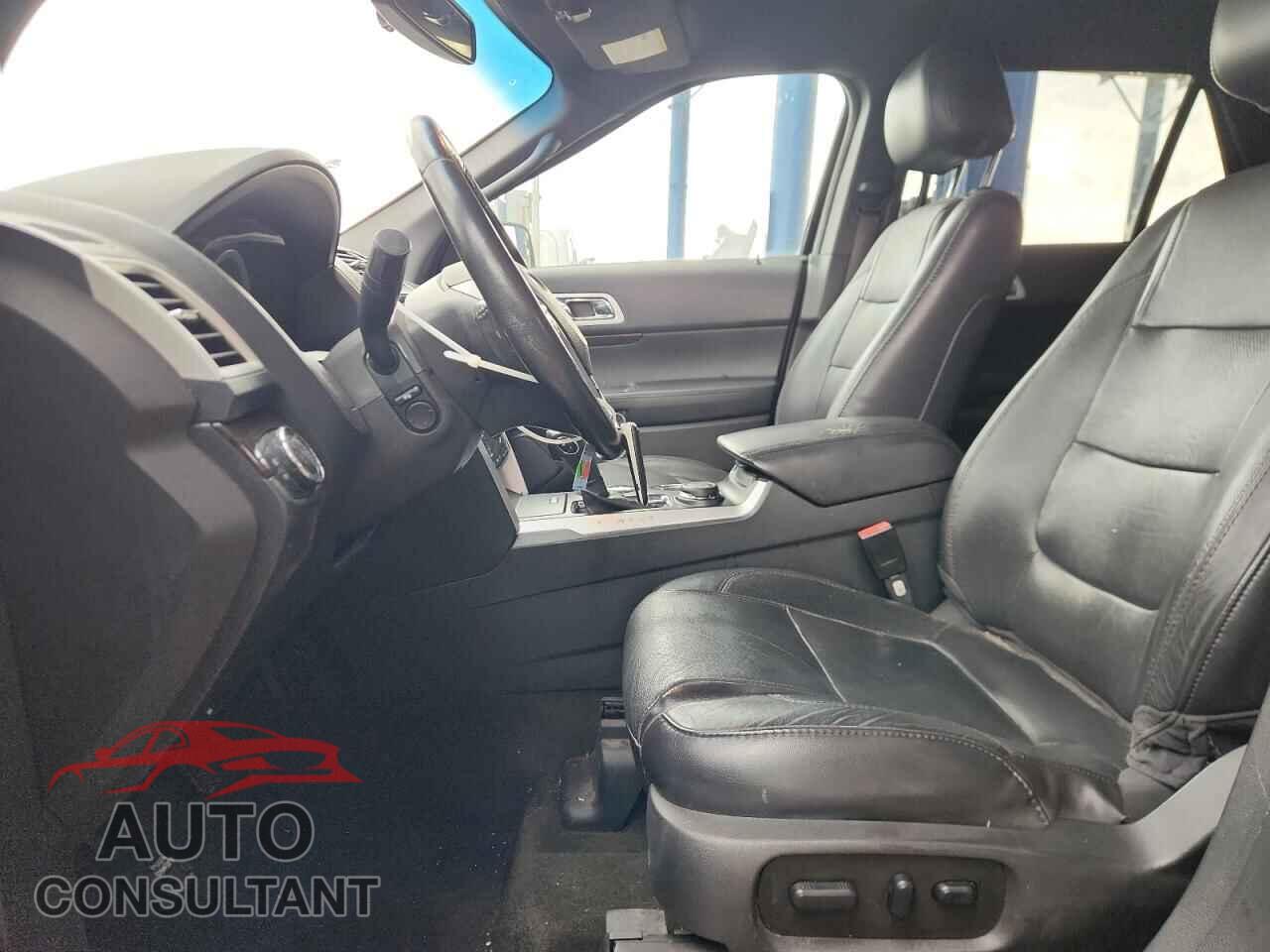 FORD EXPLORER 2013 - 1FM5K8F85DGC15040