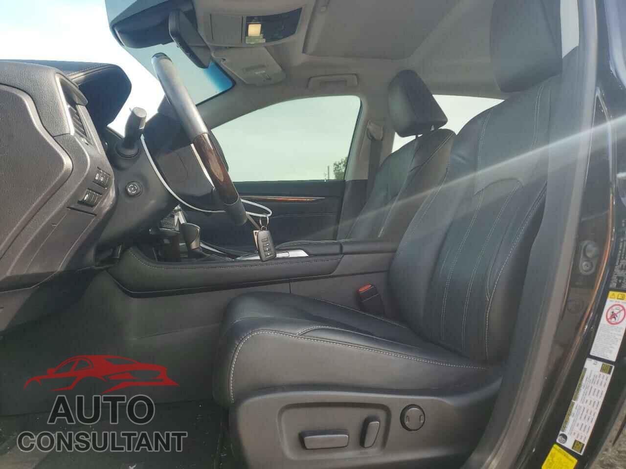 LEXUS RX350 2016 - 2T2ZZMCA8GC033462