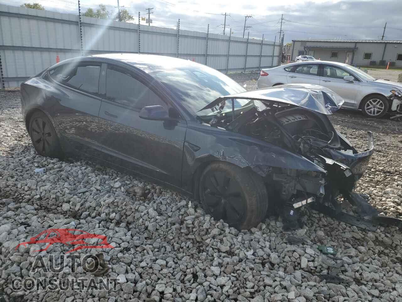 TESLA MODEL 3 2024 - 5YJ3E1EB9RF829677
