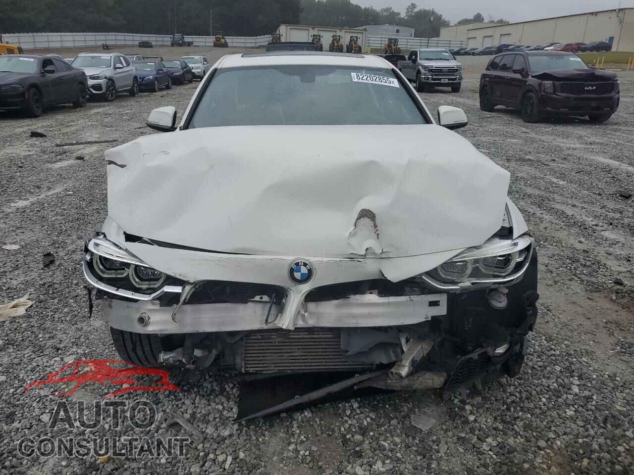 BMW 3 SERIES 2016 - WBA8E9G57GNT83794