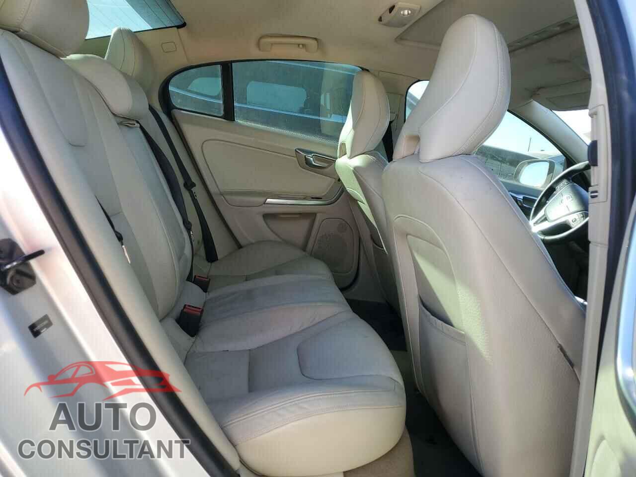 VOLVO S60 2012 - YV1622FS7C2139246