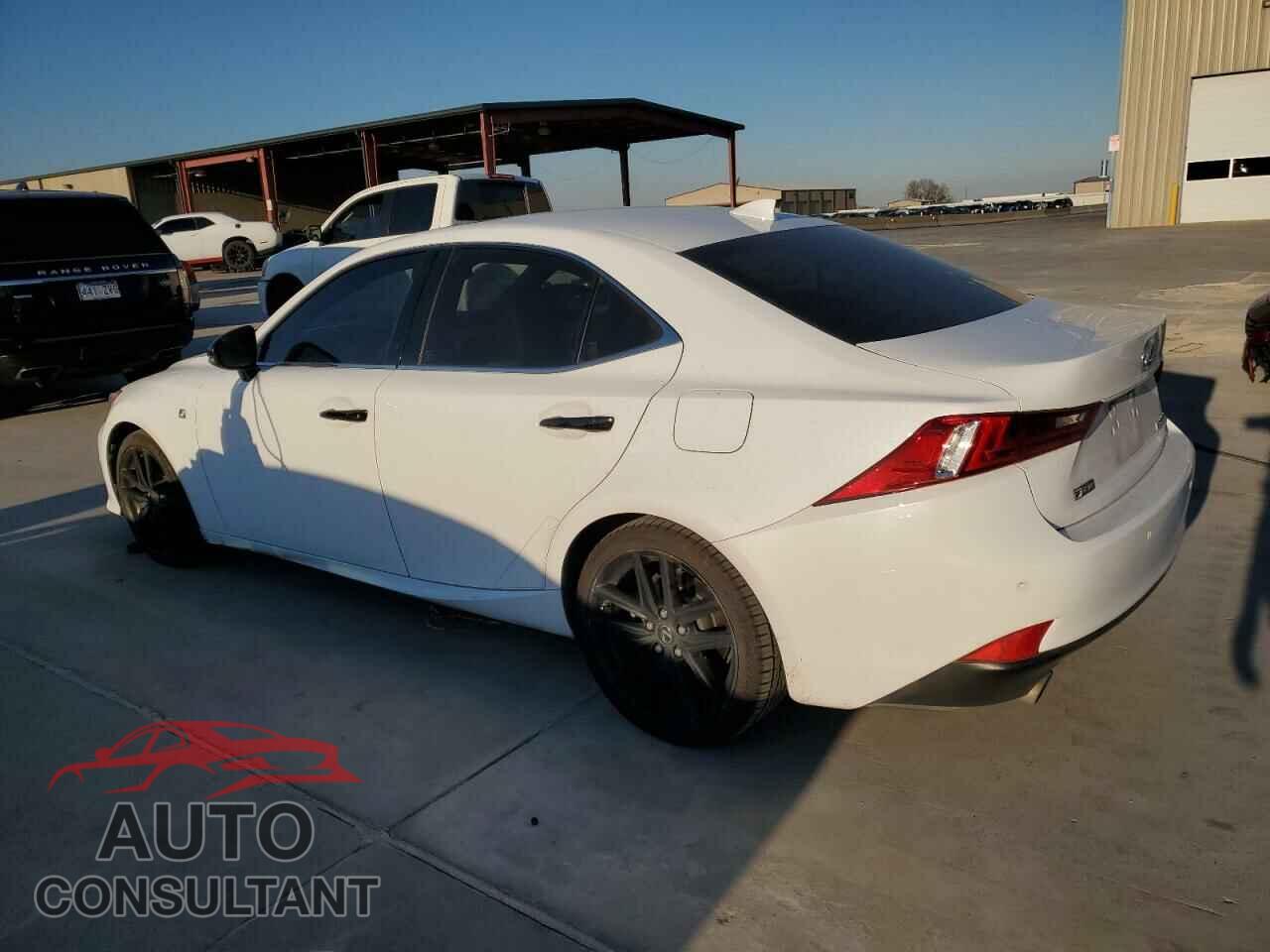 LEXUS IS 2015 - JTHBF1D27F5066256