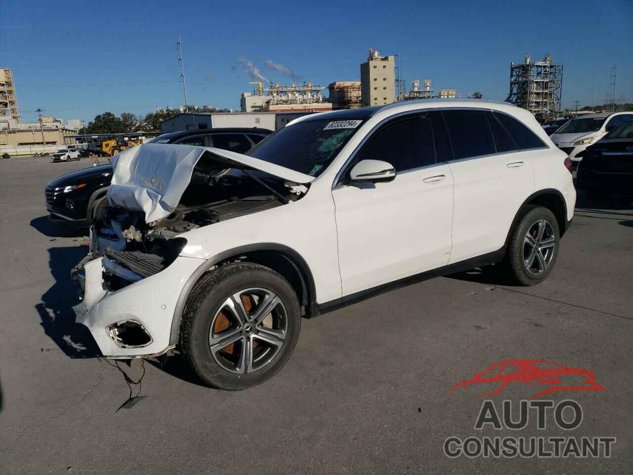 MERCEDES-BENZ GLC-CLASS 2018 - WDC0G4JB1JV021988