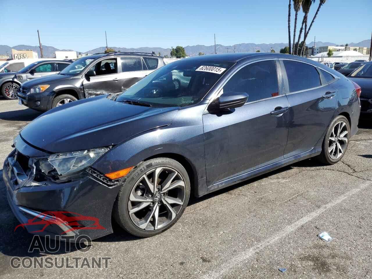 HONDA CIVIC 2019 - 2HGFC2F60KH555944