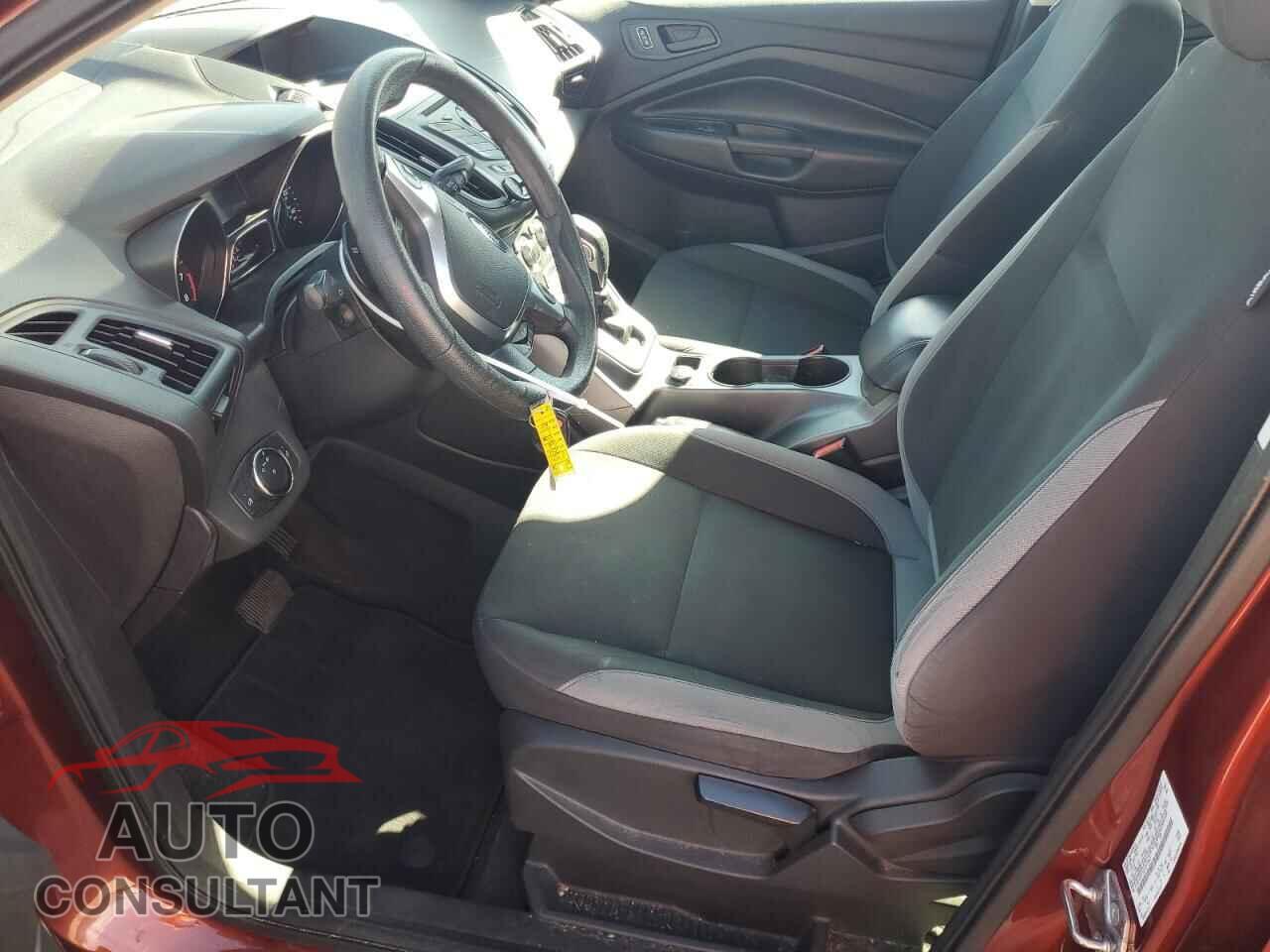 FORD ESCAPE 2014 - 1FMCU0F7XEUD17947