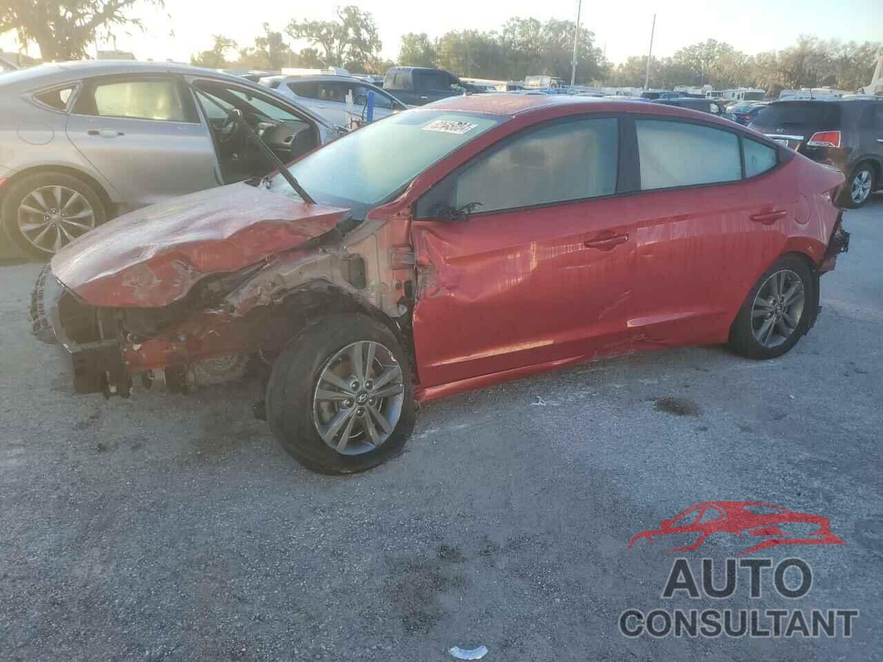 HYUNDAI ELANTRA 2018 - 5NPD84LF9JH318849