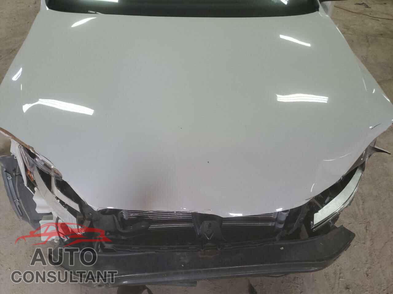 VOLKSWAGEN JETTA 2017 - 3VWDB7AJ3HM358968